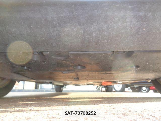 Toyota SIENTA 2022-10 8745871-26