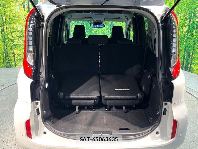 Toyota SIENTA 2025-01 8744177-10
