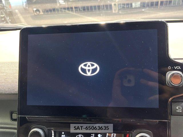 Toyota SIENTA 2025-01 8744177-3