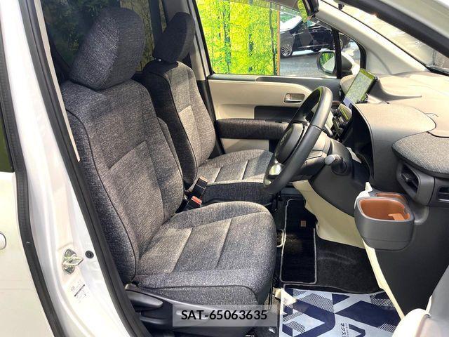 Toyota SIENTA 2025-01 8744177-7