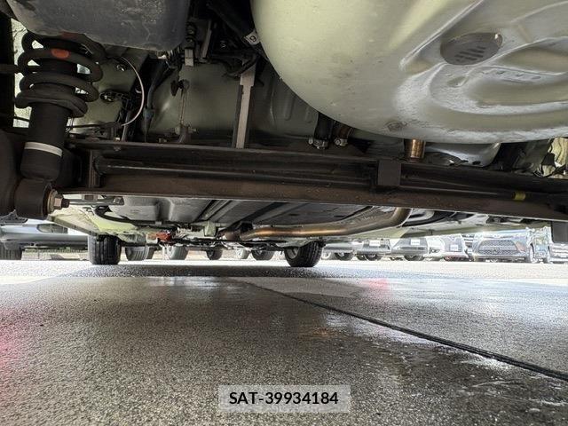 Toyota SIENTA 2021-07 8745877-14