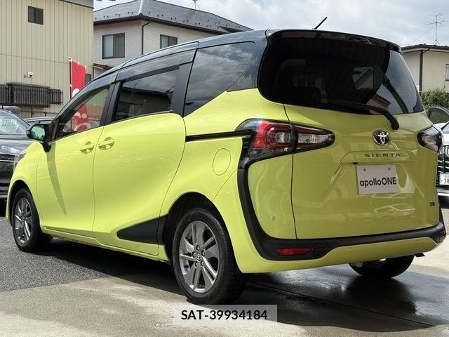 Toyota SIENTA 2021-07 8745877-6