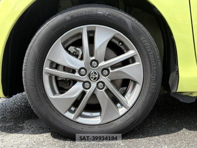 Toyota SIENTA 2021-07 8745877-8