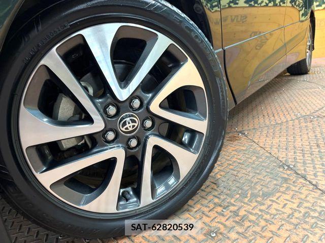 Toyota SIENTA 2017-03 8744187-12