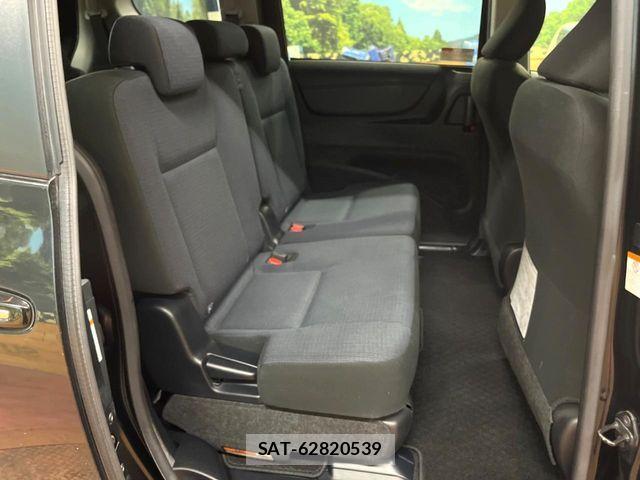 Toyota SIENTA 2017-03 8744187-8