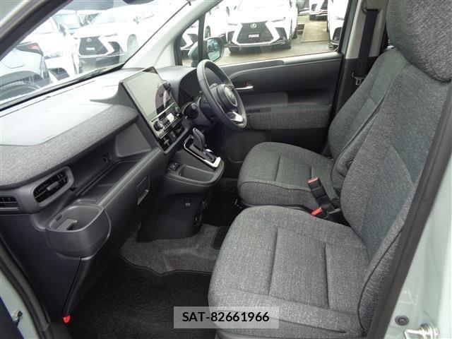 Toyota SIENTA 2024-07 8745874-9