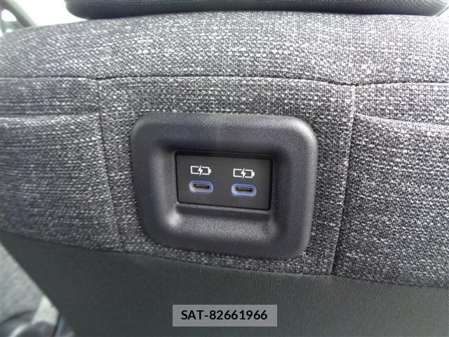 Toyota SIENTA 2024-07 8745874-16