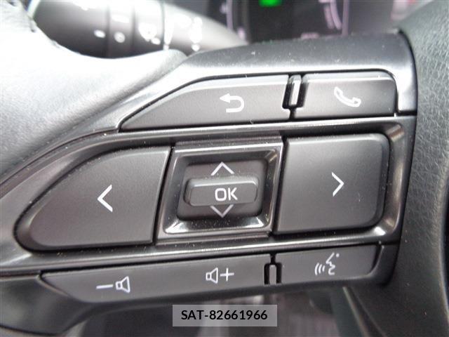 Toyota SIENTA 2024-07 8745874-28