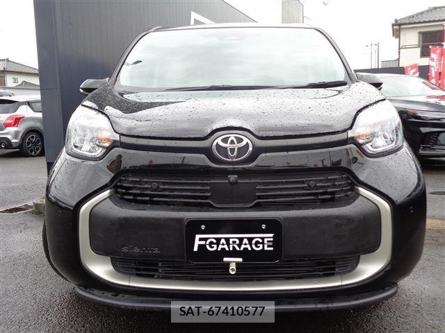 Toyota SIENTA 2023-05 8745875-1