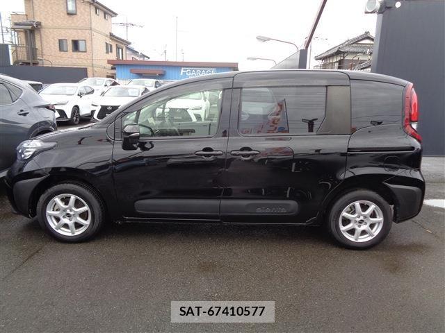 Toyota SIENTA 2023-05 8745875-4