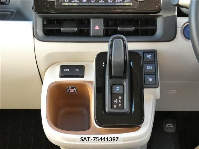 Toyota SIENTA 2023-07 8745870-9