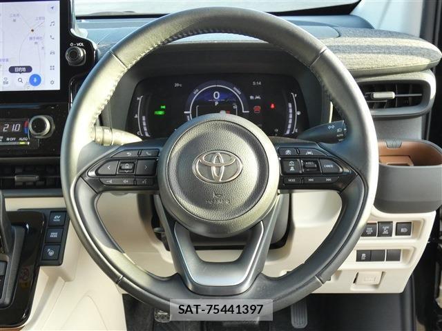 Toyota SIENTA 2023-07 8745870-13