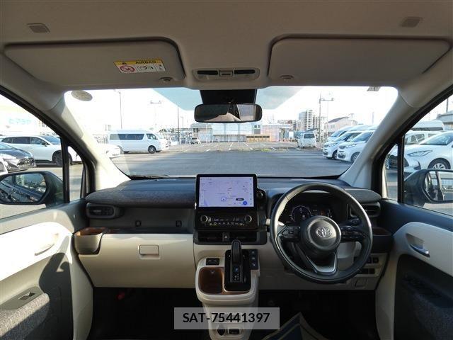 Toyota SIENTA 2023-07 8745870-6