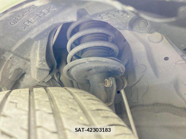 Toyota SIENTA 2021-10 8745878-19