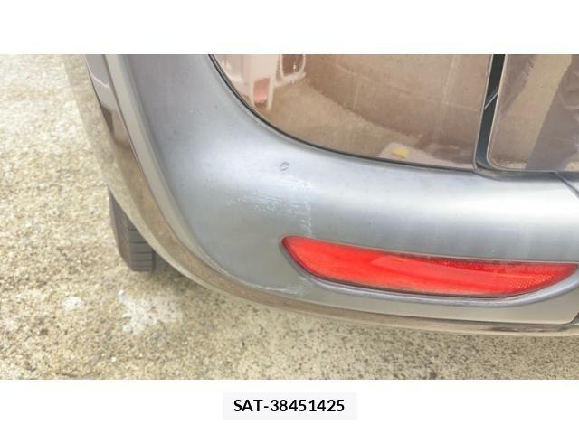Toyota SIENTA 2015-10 8744142-4