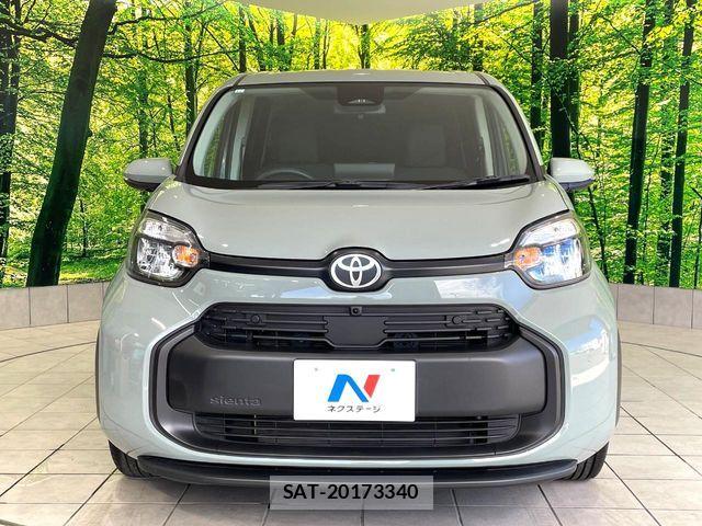 Toyota SIENTA 2023-11 8745873-13