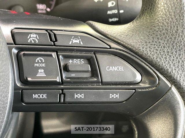 Toyota SIENTA 2023-11 8745873-4