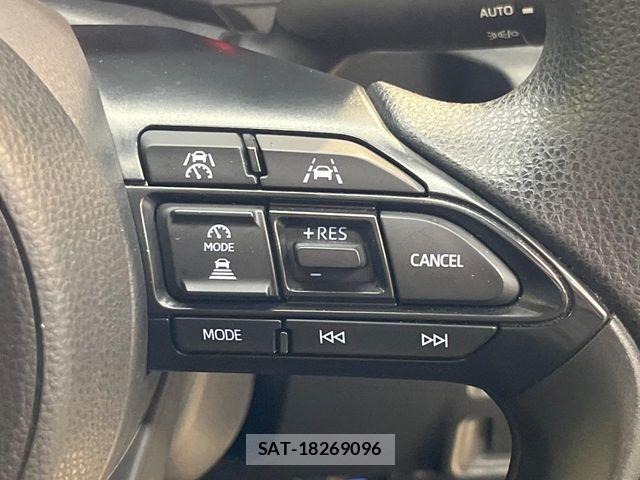 Toyota SIENTA 2024-01 8745872-6