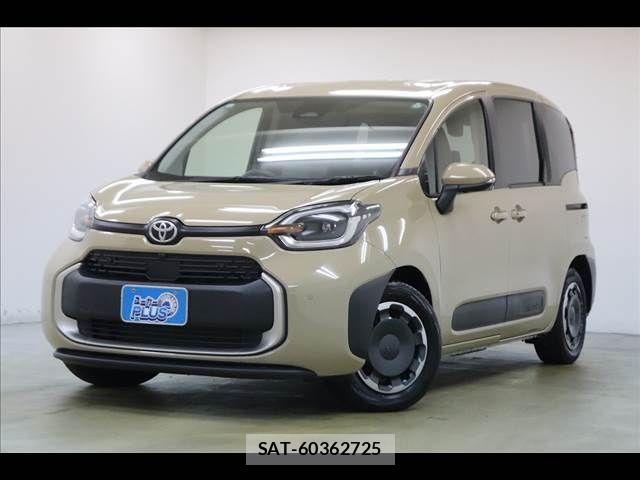 Toyota SIENTA 2024-12 8745864-16