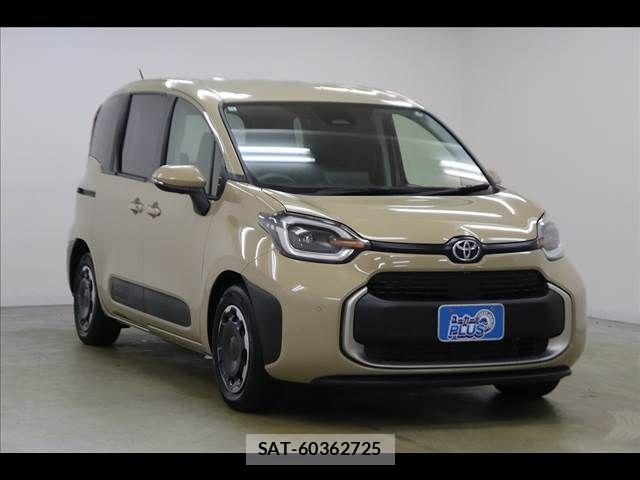 Toyota SIENTA 2024-12 8745864-17