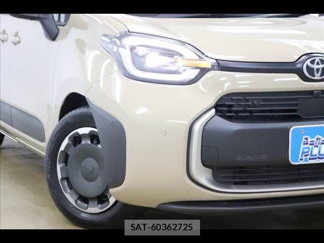 Toyota SIENTA 2024-12 8745864-22