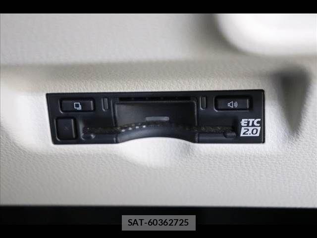 Toyota SIENTA 2024-12 8745864-7