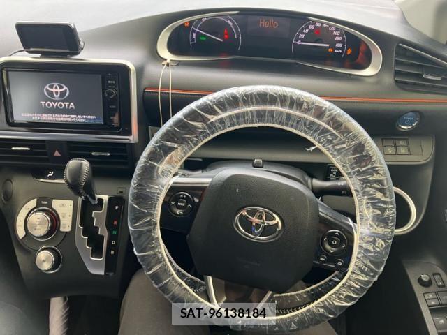 Toyota SIENTA 2016-08 8745882-18