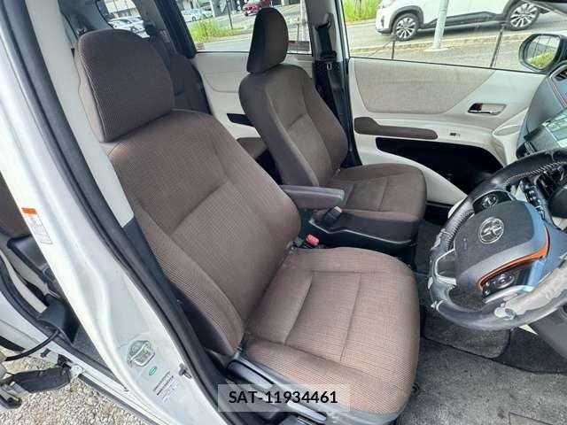 Toyota SIENTA 2015-11 8745884-10