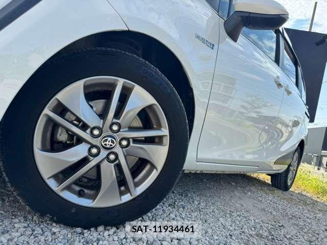 Toyota SIENTA 2015-11 8745884-15