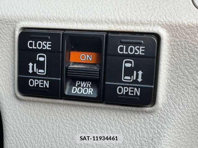 Toyota SIENTA 2015-11 8745884-6