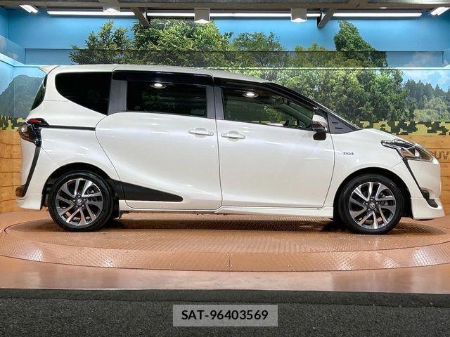 Toyota SIENTA 2015-09 8745879-14