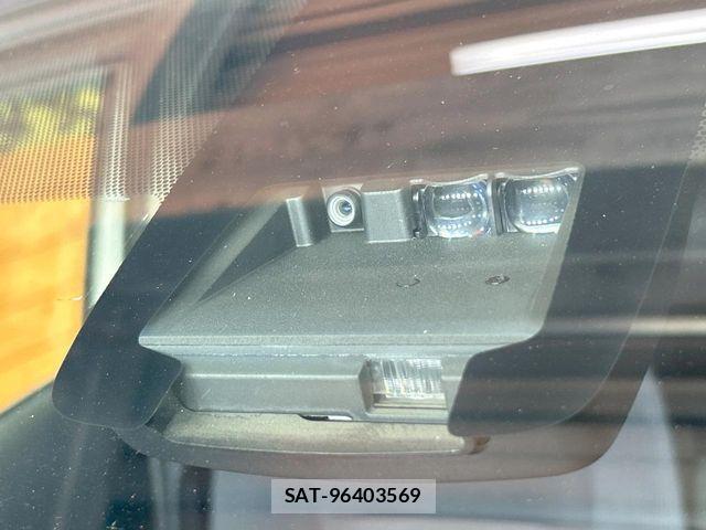 Toyota SIENTA 2015-09 8745879-18