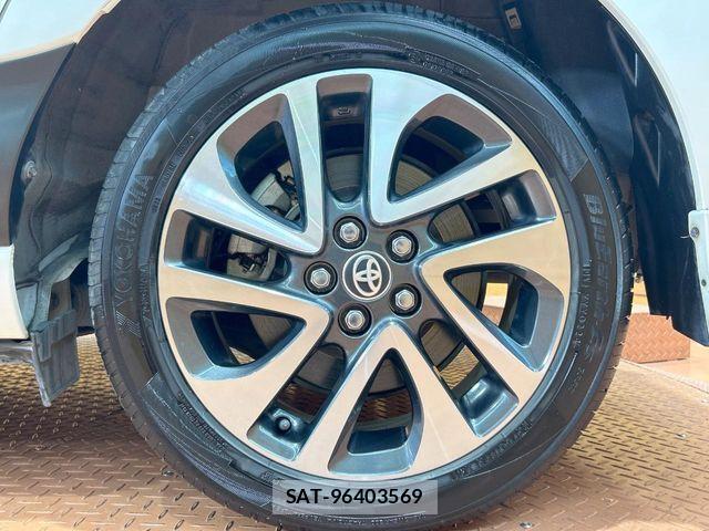 Toyota SIENTA 2015-09 8745879-5