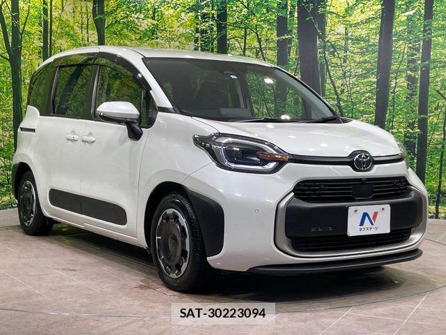 Toyota SIENTA 2023-05 8745862-16