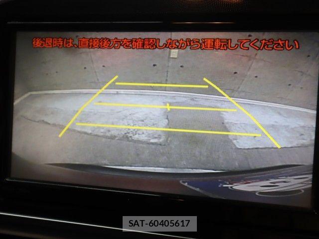 Toyota SIENTA 2017-09 8745885-12