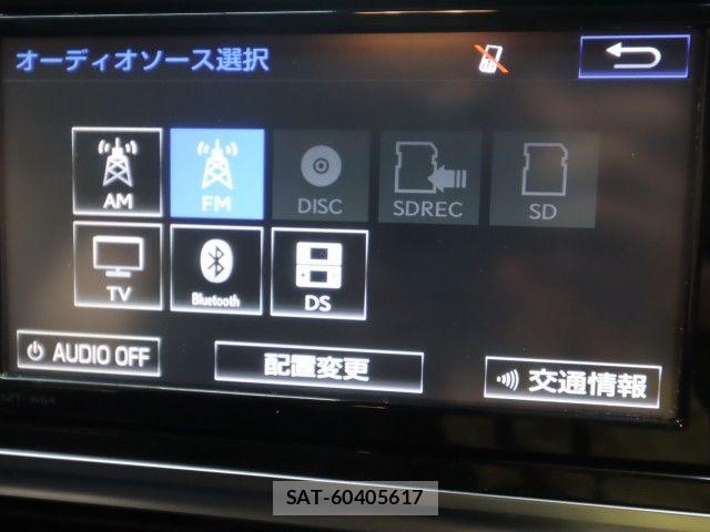 Toyota SIENTA 2017-09 8745885-13