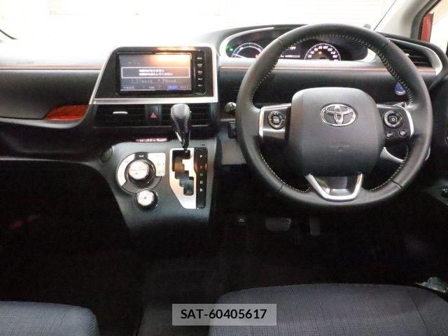 Toyota SIENTA 2017-09 8745885-2