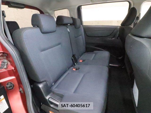 Toyota SIENTA 2017-09 8745885-4