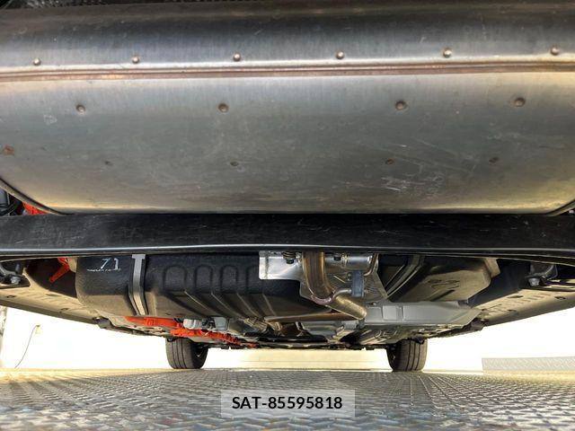 Toyota SIENTA 2025-08 8745863-18