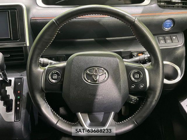 Toyota SIENTA 2020-02 8745880-11