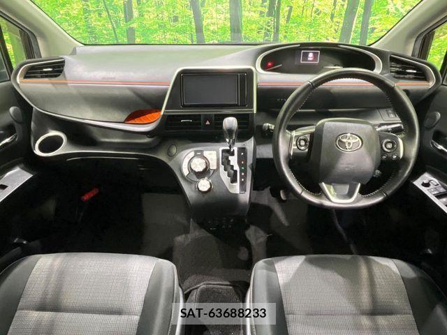 Toyota SIENTA 2020-02 8745880-1