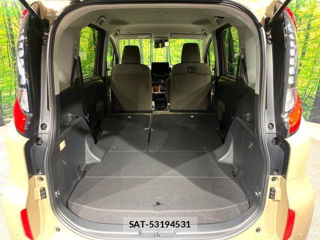 Toyota SIENTA 2025-12 8782046-9