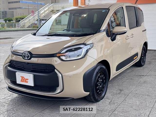 Toyota SIENTA 2025-08 8782047-9