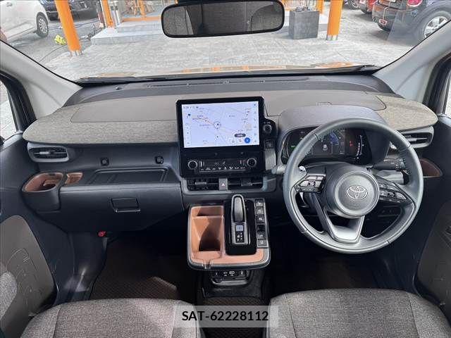 Toyota SIENTA 2025-08 8782047-1
