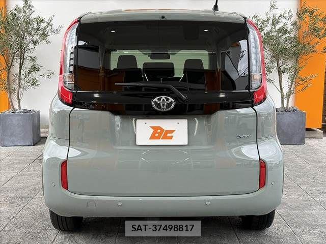 Toyota SIENTA 2025-10 8782050-13