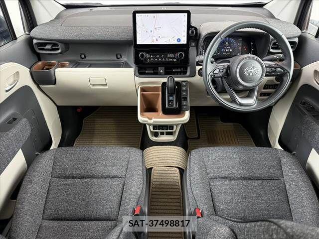 Toyota SIENTA 2025-10 8782050-1