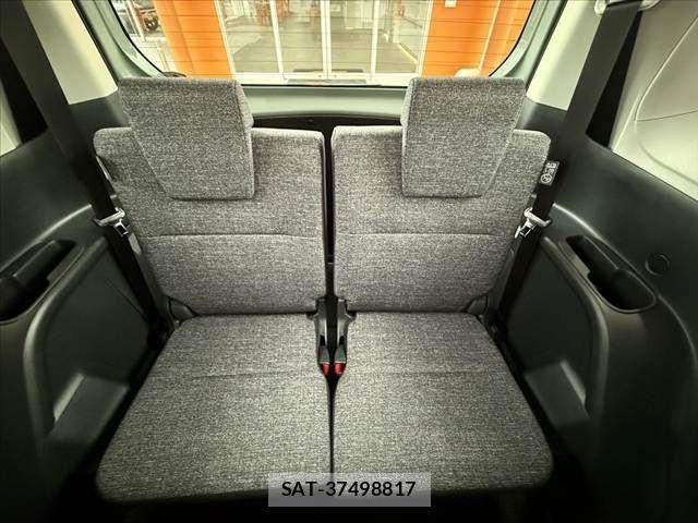 Toyota SIENTA 2025-10 8782050-19