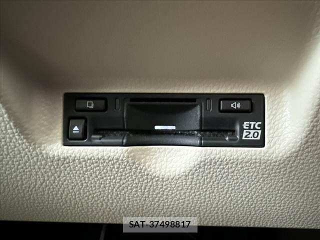Toyota SIENTA 2025-10 8782050-28