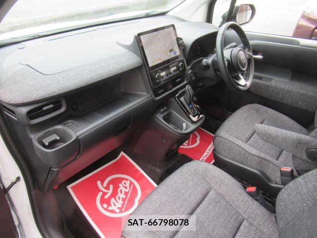 Toyota SIENTA 2024-10 8782048-9