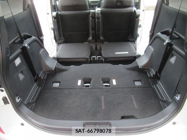 Toyota SIENTA 2024-10 8782048-11